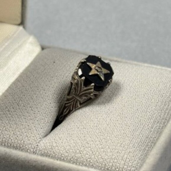 Antique Sterling Silver Eastern Star Ring - Picture 2 of 4